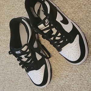 Nike youth shoes